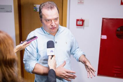 PRESIDENTE AL MT MAX RUSSI Produtores de queijo de MT terão apoio da Assembleia Legislativa para participar de Mundial na França