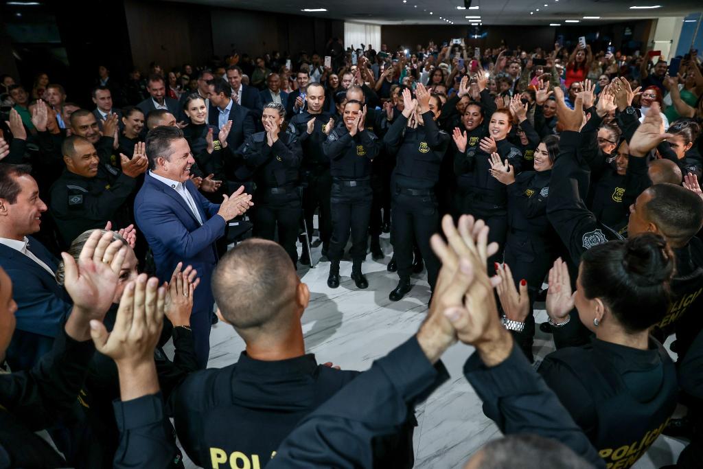 Governador Mauro Mendes Celebra Formatura de Novos Servidores do Sistema Penitenciário de Mato Grosso