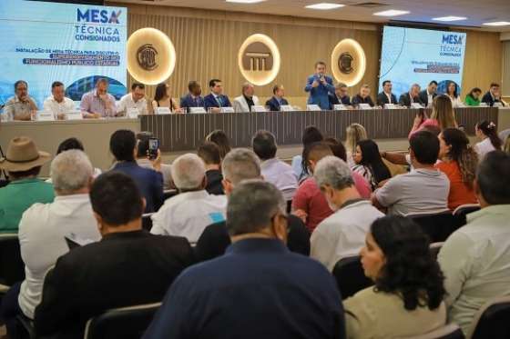 Com 60% dos servidores endividados, Sérgio Ricardo propõe teto legal para consignados