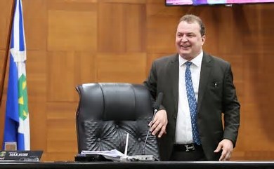 Max Russi sobre fusões “Se alguém se sente prejudicado, que procure outro caminho”