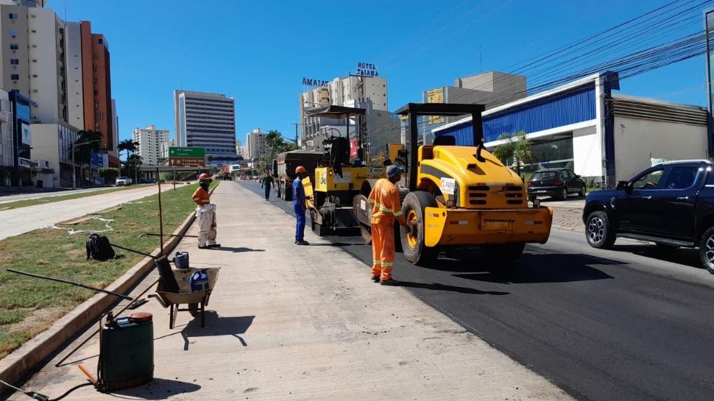 Avenida do CPA começa a ser recapeada em obras do BRT