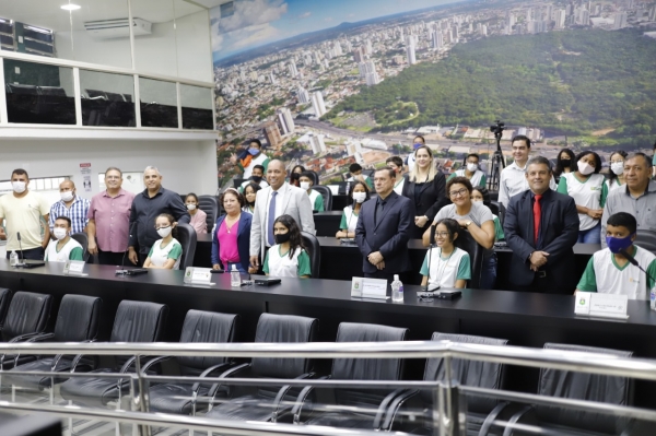 Escola do Legislativo retoma projeto Cuiabaninhos na Câmara DE CUIABÁ