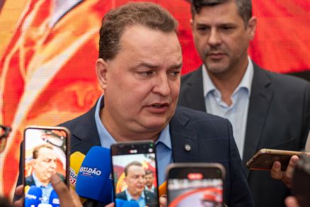 Max vê arrecadação em alta e defende congelamento do Fethab