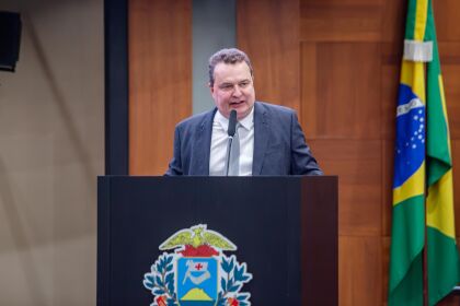 Presidente da AL condiciona renovação da Energisa a mais investimentos e não descarta abrir CPI